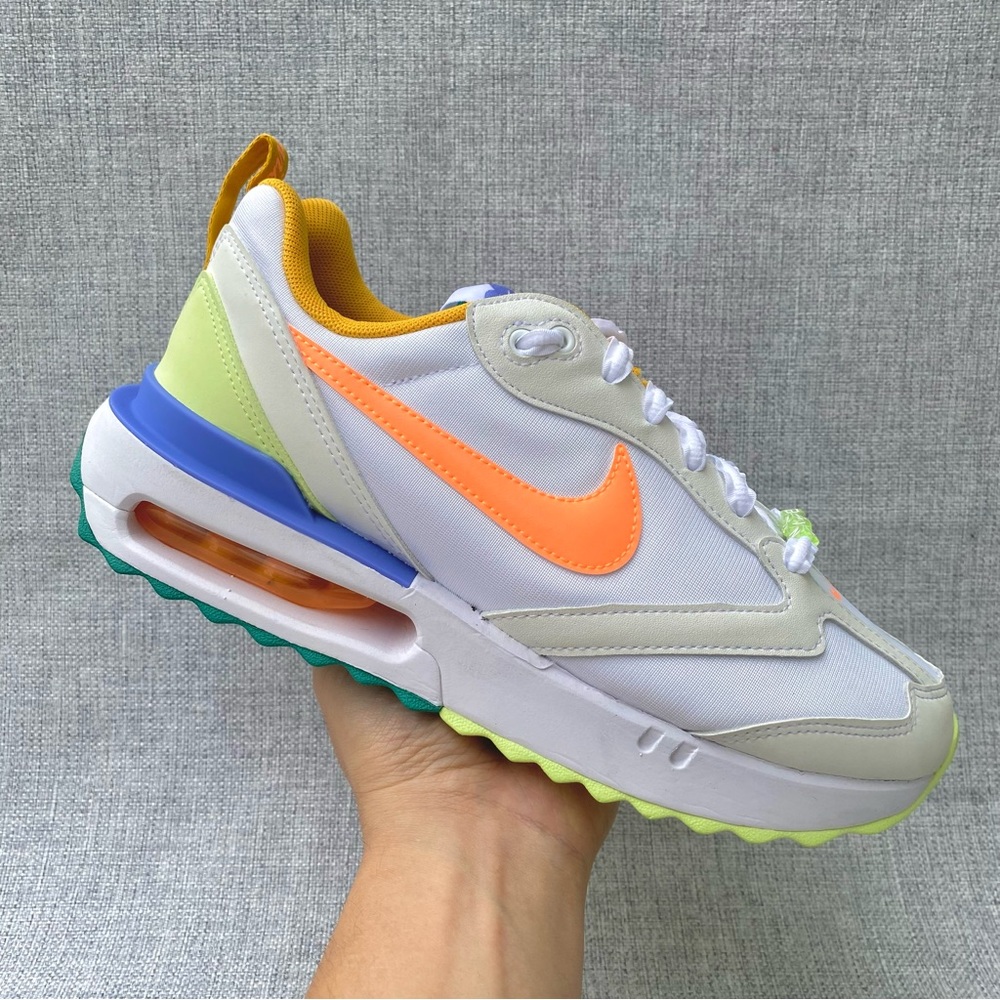 Nike Air Max Dawn Women's size 8.5